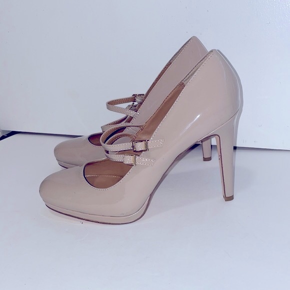 Calvin Klein Shoes - 🔵”LIKE NEW” CALVIN KLEIN DOUBLE STRAP TAN PUMPS